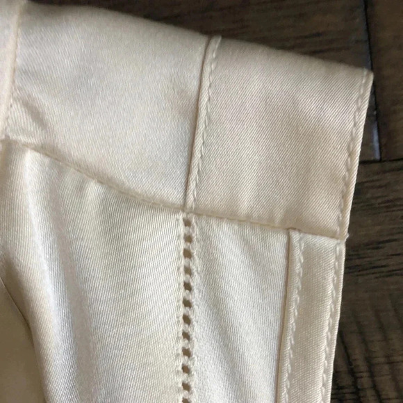 Tory Burch silk ivory cream top Sz 10 freshly dry cleaned - Picture 5 of 11